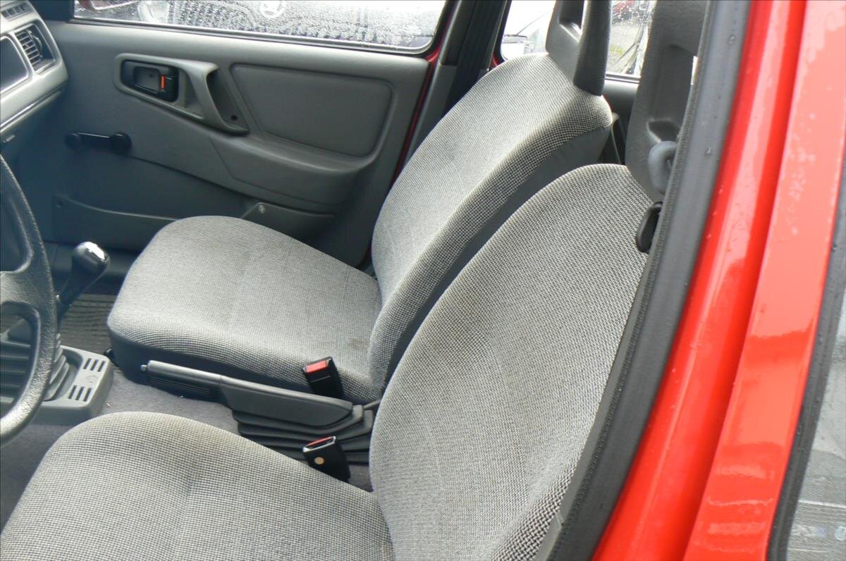 Ford Sierra Hatchback 1,6 l 55 kw