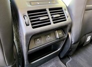 Land Rover Discovery Sport SUV / Terénní 2,0 l 120 kw