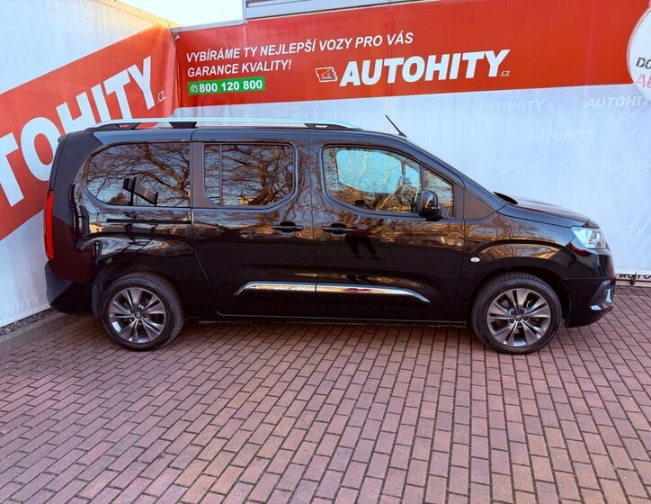 Toyota ProAce Kombi 1,5 l 96 kw