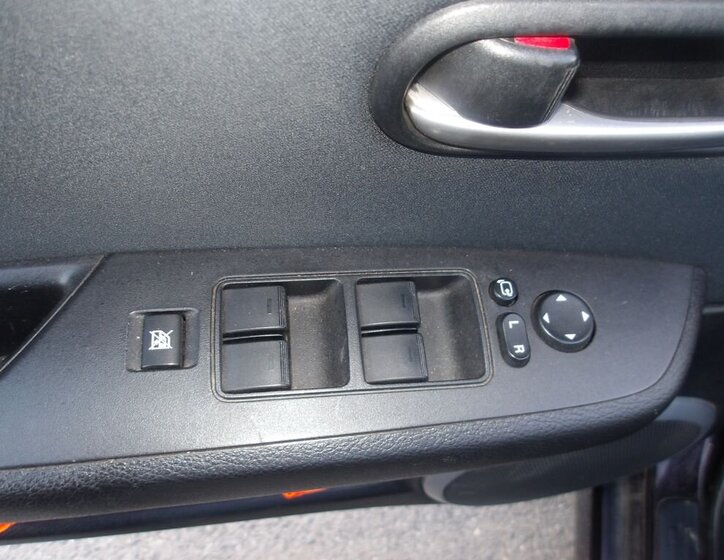 Mazda 6 Kombi 1,8 l 88 kw