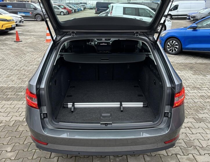 Škoda Superb Kombi 2,0 l 110 kw