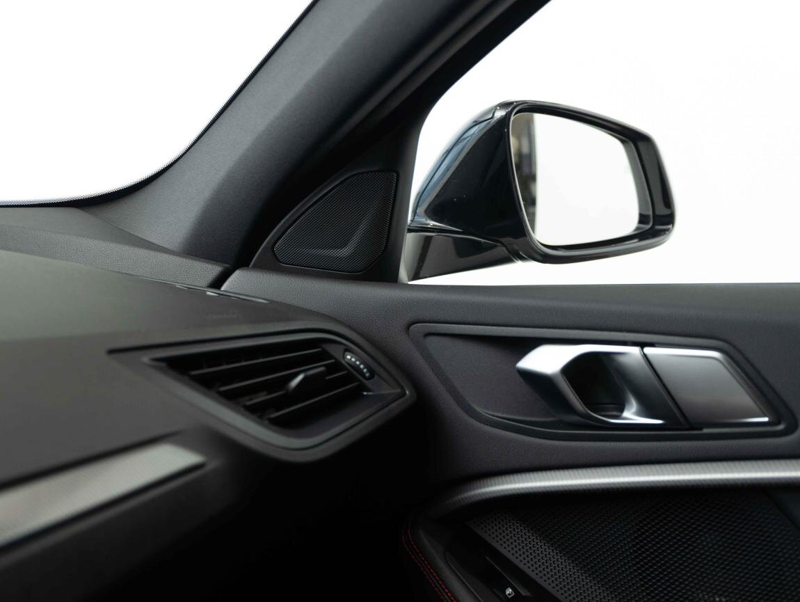 BMW Řada 1 Hatchback 2,0 l 195 kw