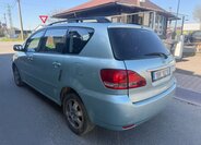 Toyota Avensis Verso MPV 2,0 l 85 kw