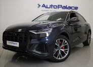 Audi Q8 1