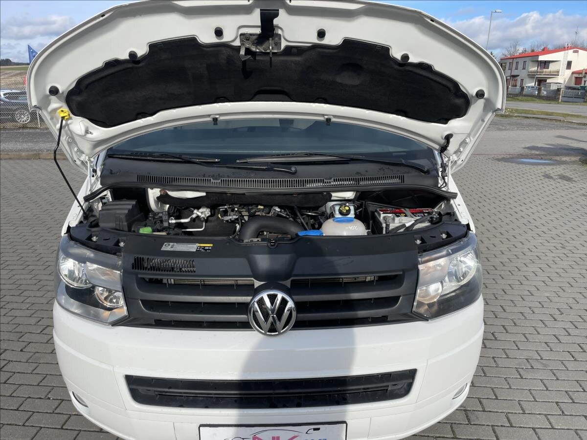 Volkswagen Transporter Kombi 2,0 l 75 kw