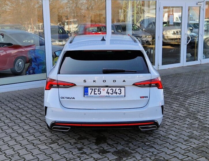 Škoda Octavia Kombi 2,0 l 147 kw