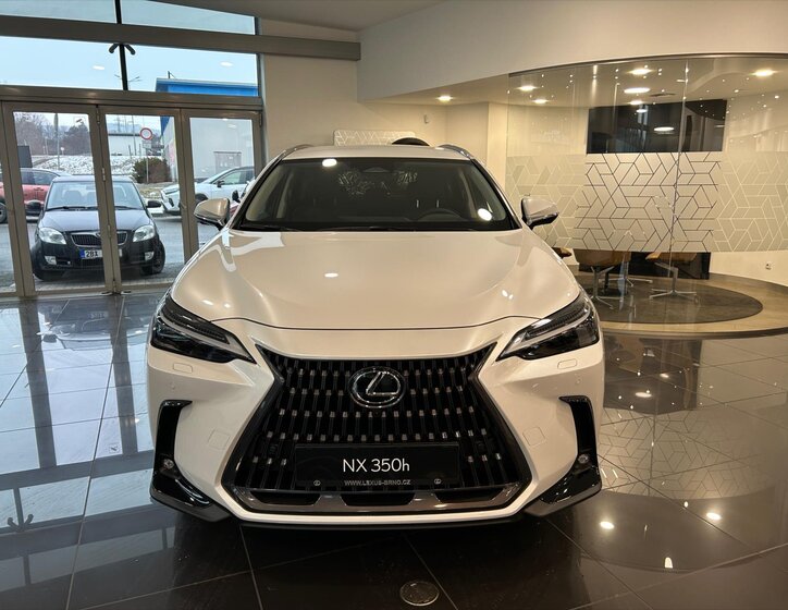 Lexus NX 350h SUV 2,5 l 179 kw