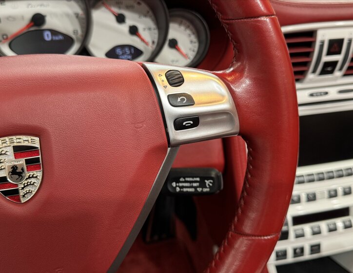 Porsche 911 Kabriolet 3,6 l 353 kw