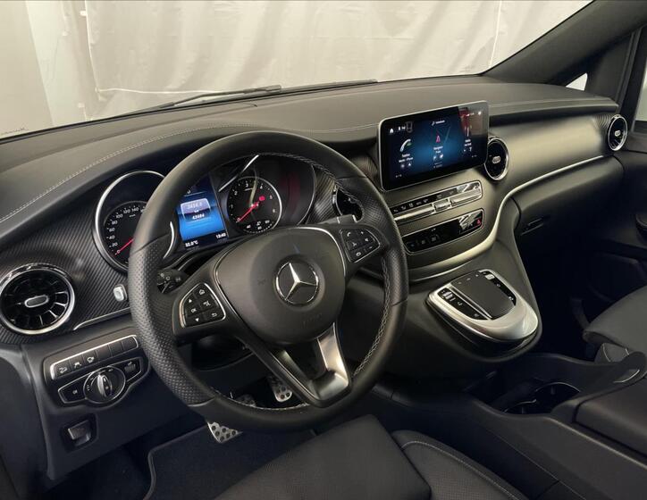 Mercedes-Benz Třídy V 9