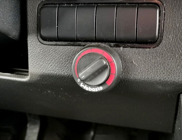 Mercedes-Benz Sprinter Valník 3,0 l 140 kw