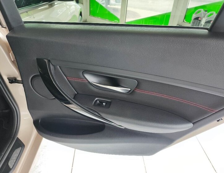 BMW Řada 3 Kombi 2,0 l 135 kw