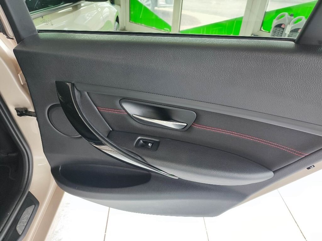 BMW Řada 3 Kombi 2,0 l 135 kw