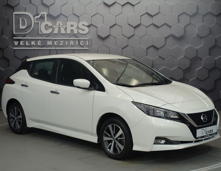 Nissan Leaf 7
