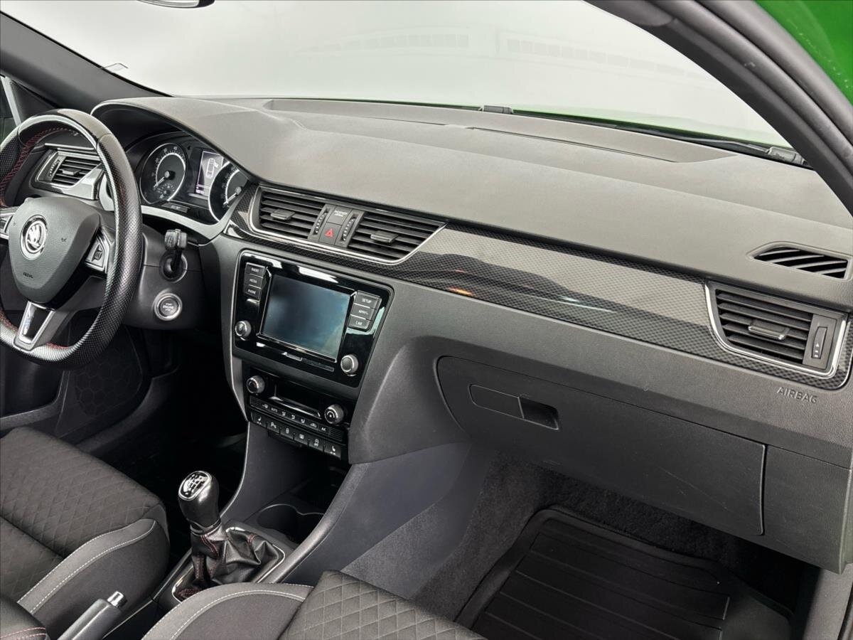 Škoda Rapid Hatchback 999,0 81 kw