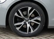 Volvo V60 Kombi 2,0 l 145 kw