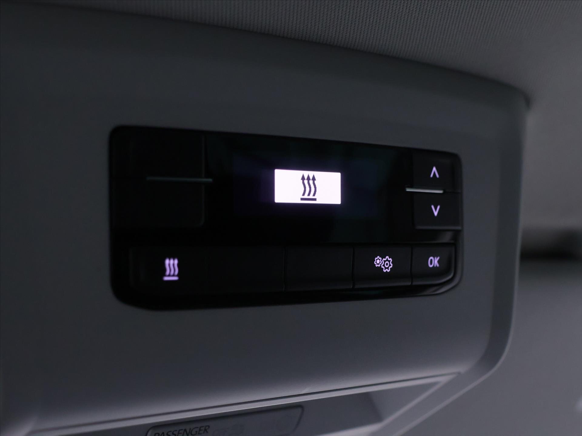 Volkswagen Caravelle Kombi 2,0 l 110 kw