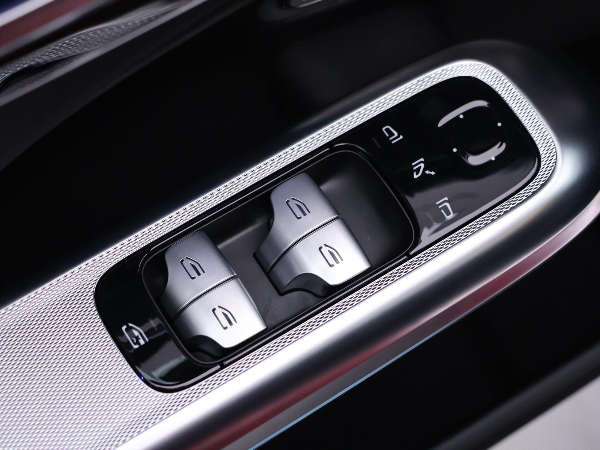 Mercedes-Benz Třídy E Kombi 2,0 l 145 kw