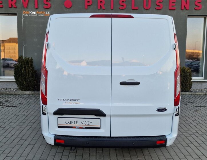 Ford Transit Custom Skříň 2,0 l 77 kw
