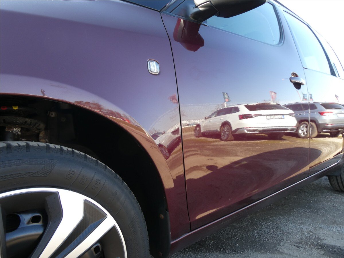 Škoda Roomster Kombi 1,2 l 63 kw