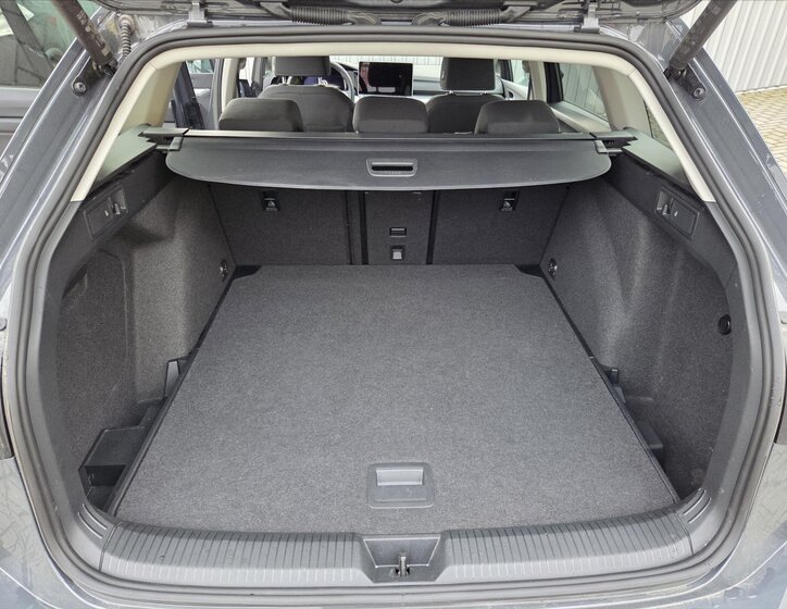 Volkswagen Golf Kombi 1,5 l 110 kw