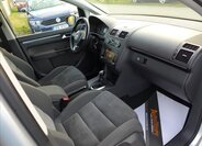 Volkswagen Touran Kombi 1,6 l 77 kw