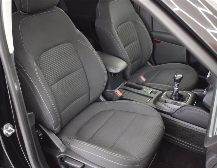 Ford Kuga SUV / Terénní 1,5 l 110 kw