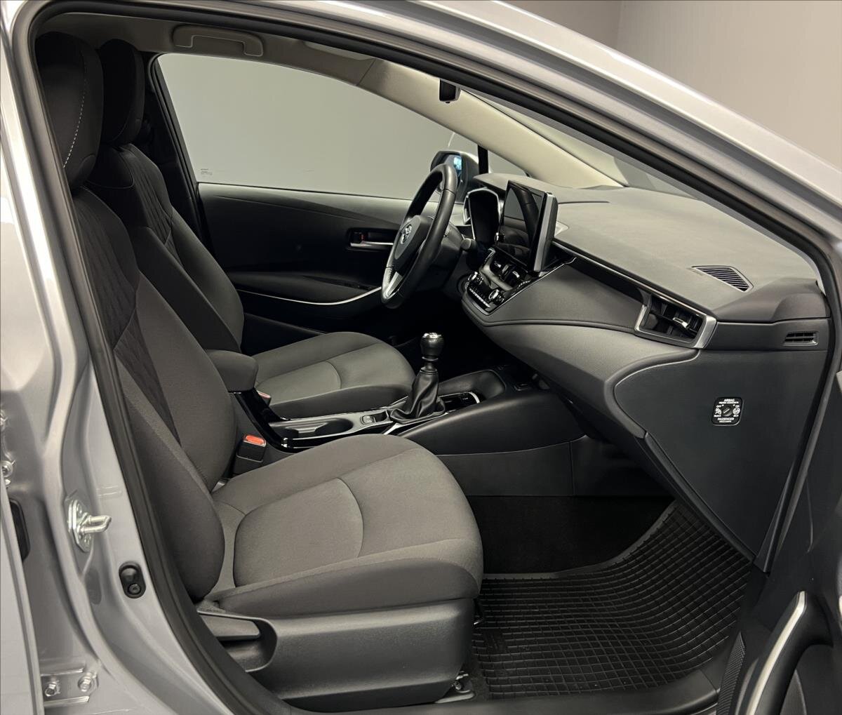 Toyota Corolla Sedan 1,5 l 92 kw