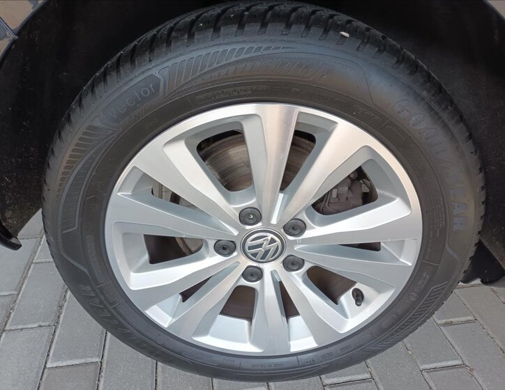 Volkswagen Golf Sportsvan MPV 1,4 l 92 kw