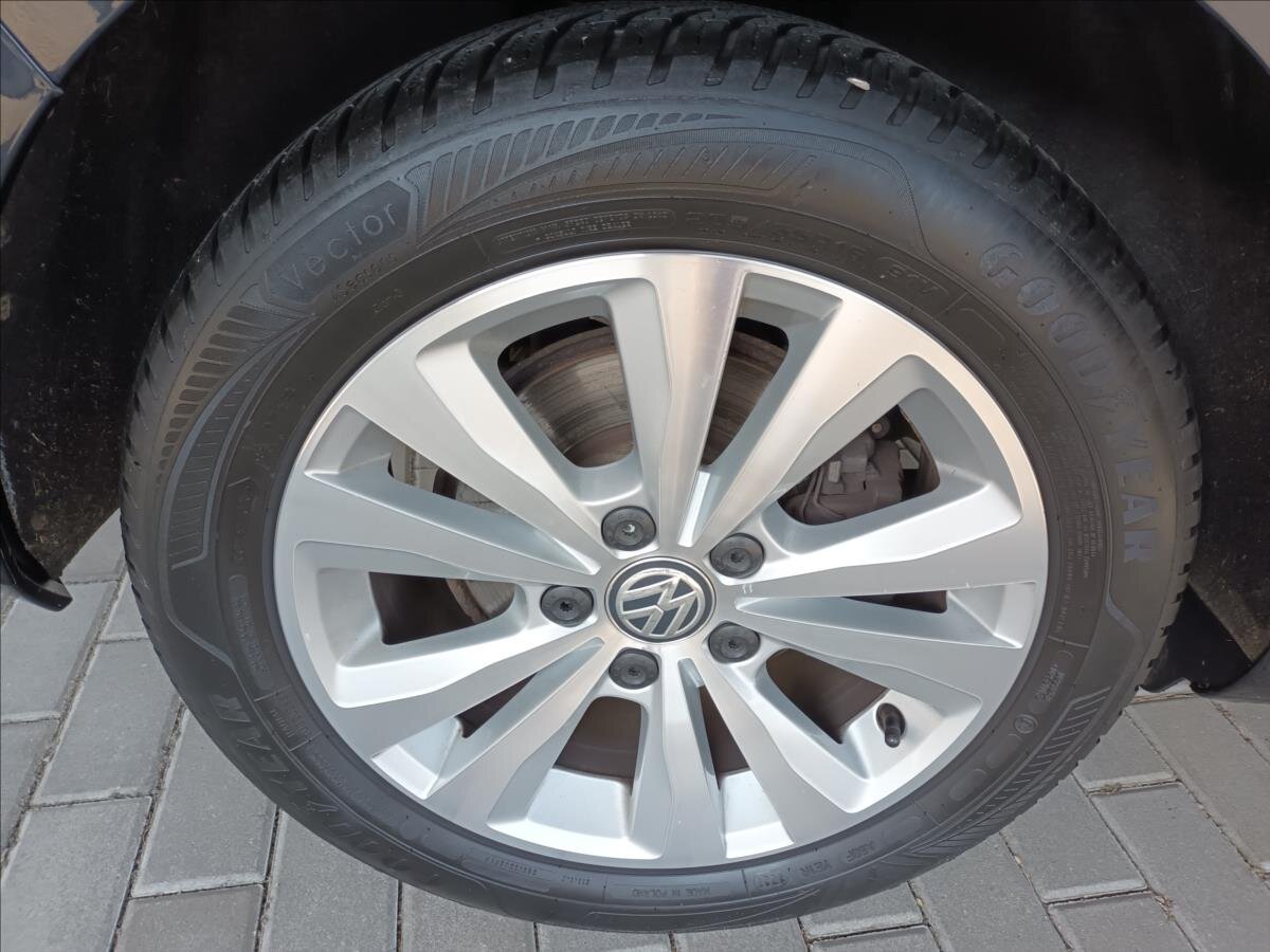 Volkswagen Golf Sportsvan MPV 1,4 l 92 kw