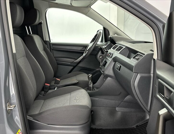 Volkswagen Caddy Skříň 2,0 l 90 kw