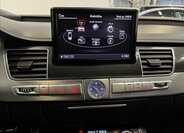 Audi S8 Sedan / Limuzína 4,0 l 445 kw