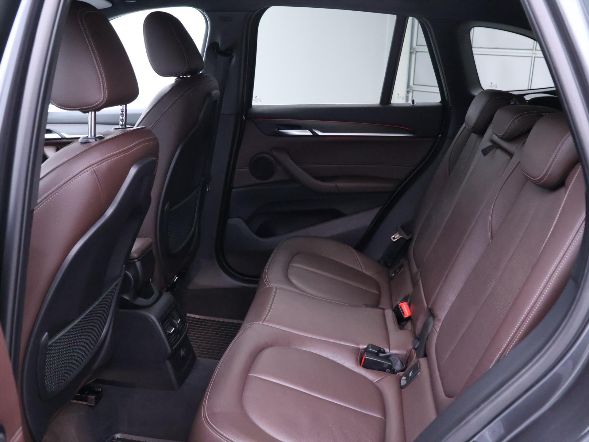 BMW X1 SUV / Terénní 2,0 l 140 kw