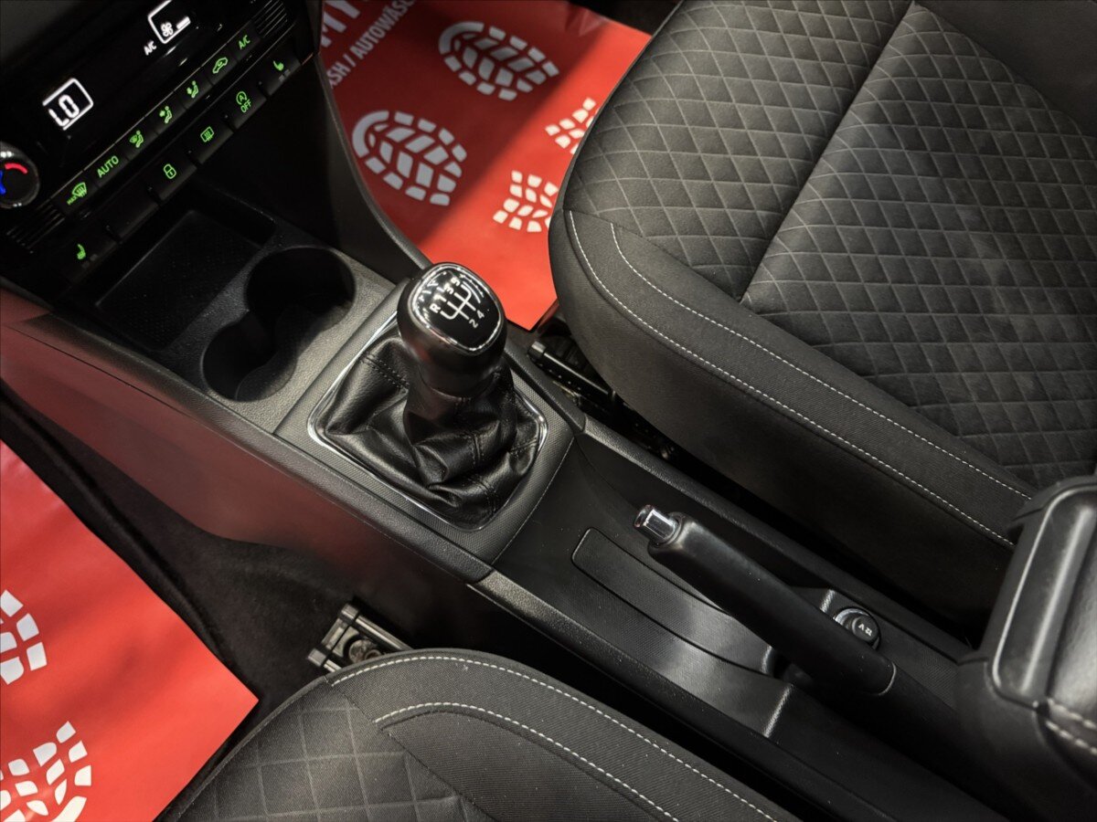 Škoda Rapid Hatchback 1,2 l 66 kw