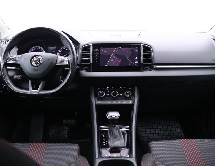 Škoda Karoq SUV / Terénní 2,0 l 110 kw