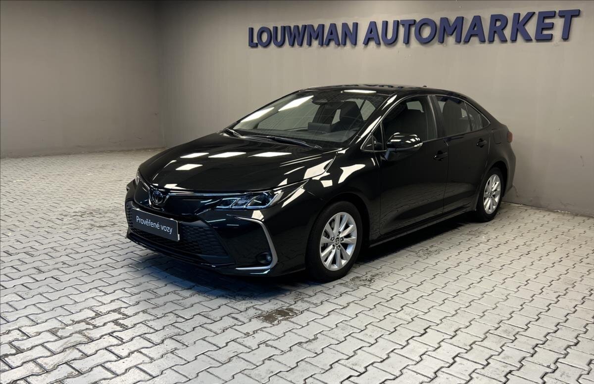Toyota Corolla Sedan 1,5 l 92 kw