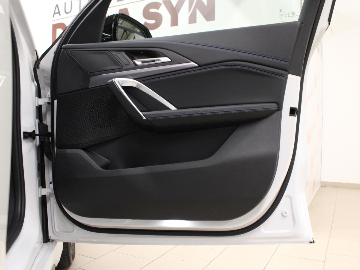 BMW X1 SUV / Terénní 2,0 l 145 kw