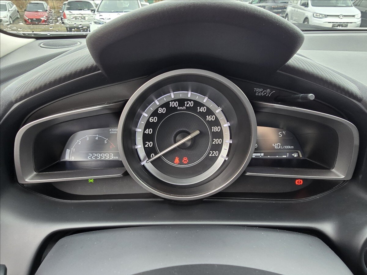 Mazda CX-3 Kombi 1,5 l 77 kw