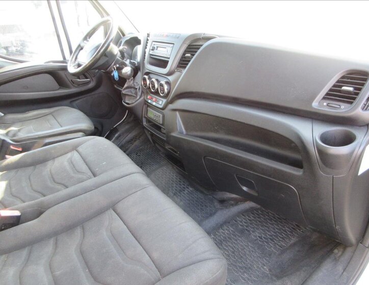 Iveco Daily Ostatní 2,3 l 78 kw