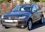 Volkswagen Touareg 1