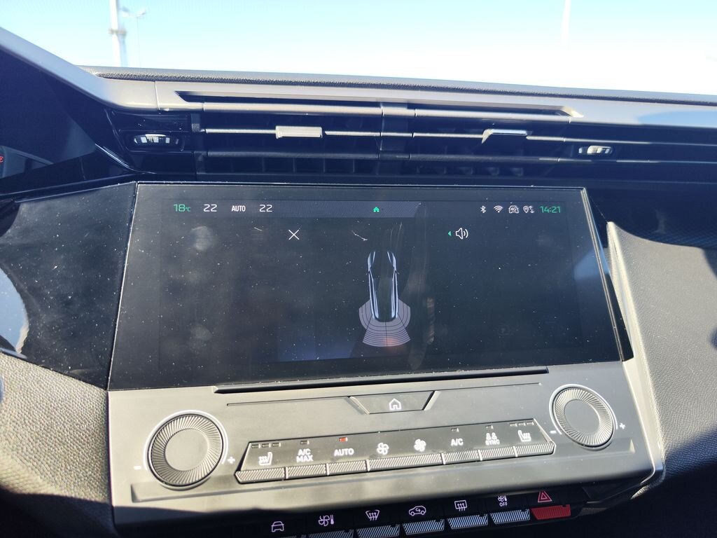 Peugeot 308 Kombi 1,2 l 96 kw