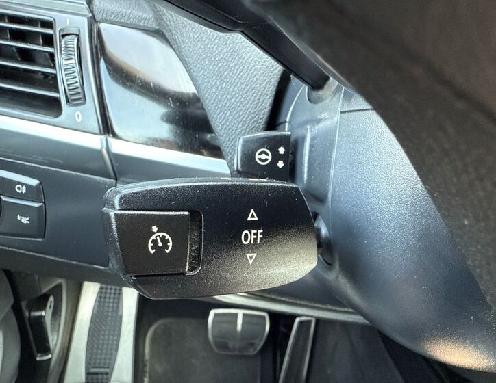 BMW X5 SUV 3,0 l 180 kw