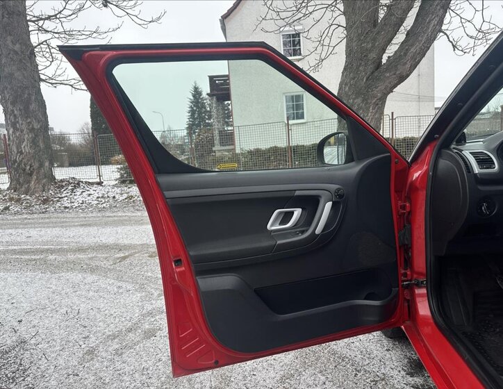 Škoda Roomster MPV 1,4 l 63 kw