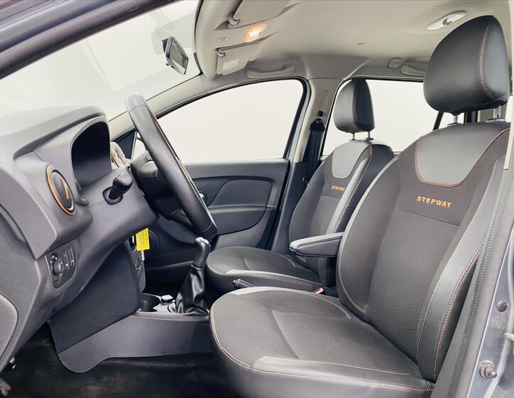 Dacia Logan Kombi 898,0 66 kw