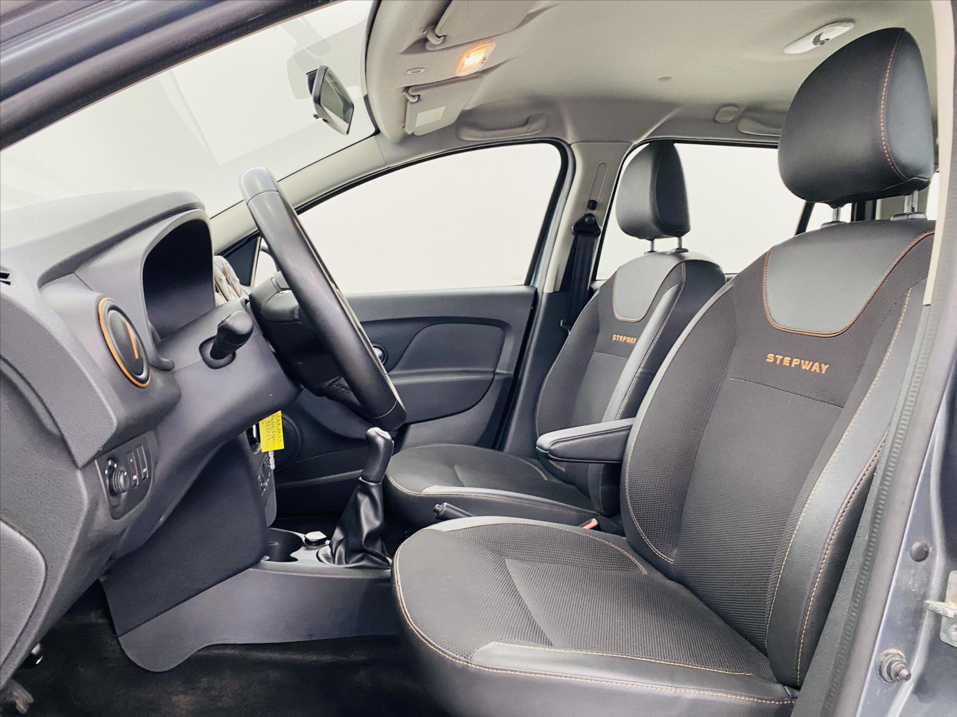 Dacia Logan Kombi 898,0 66 kw