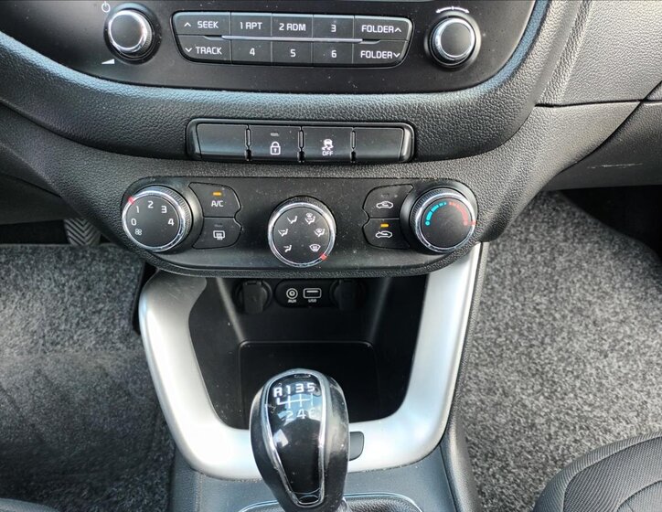 KIA Ceed Hatchback 1,4 l 73 kw