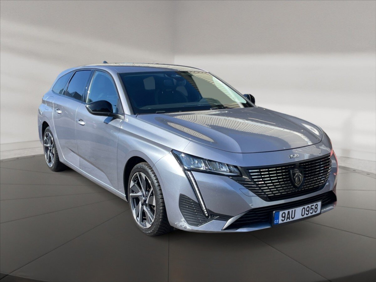 Peugeot 308 Kombi 1,2 l 96 kw