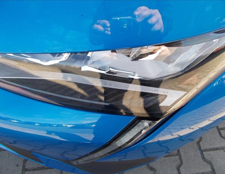 Peugeot 308 Hatchback 1,5 l 96 kw