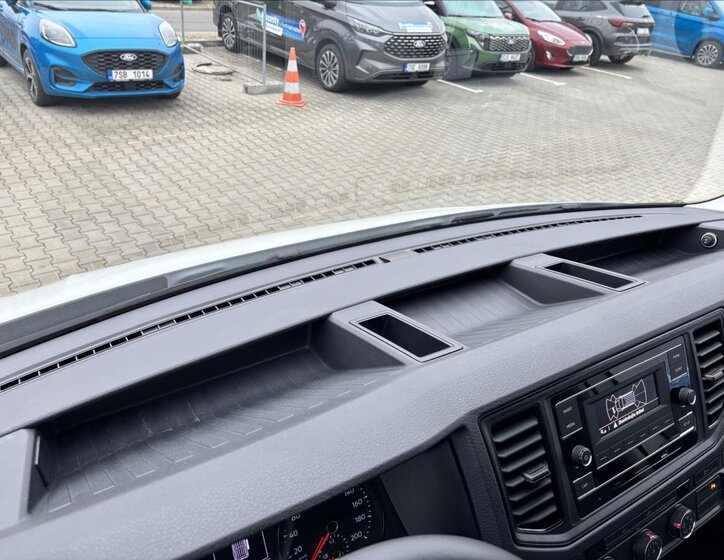 Volkswagen Crafter Skříň 2,0 l 103 kw