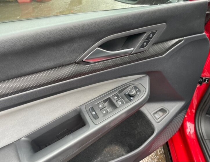 Volkswagen Golf Kombi 2,0 l 110 kw