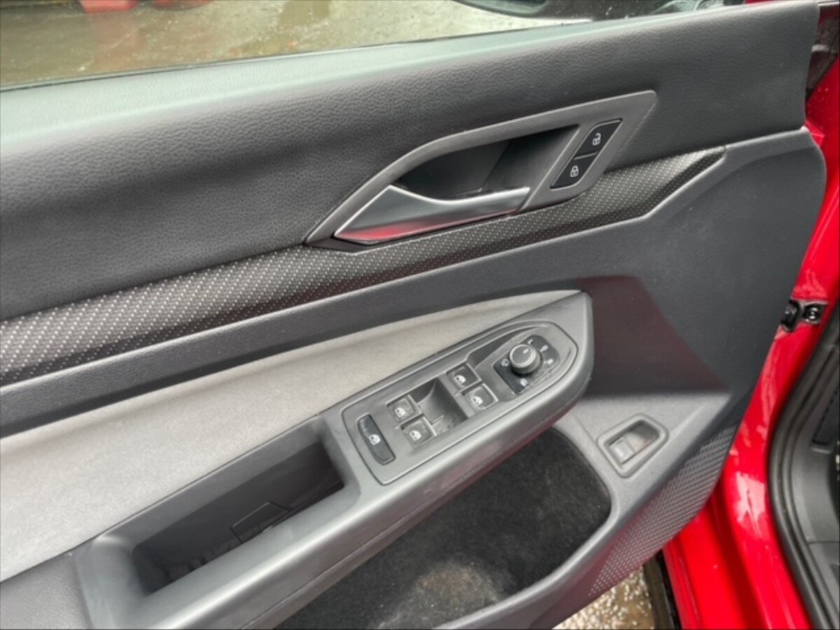 Volkswagen Golf Kombi 2,0 l 110 kw